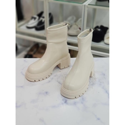 한슈 세이브존07 앞가보시 기모미들부츠6cm HS79622vg_이미지