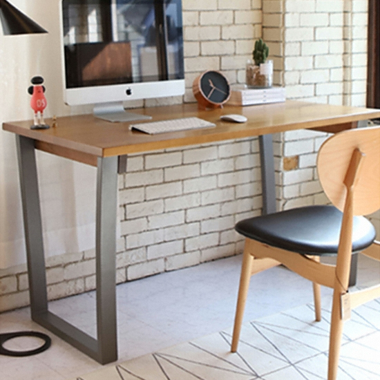 아르네스튜디오 데니쉬 자작나무 원목 철제 책상 (130x70cm)_이미지
