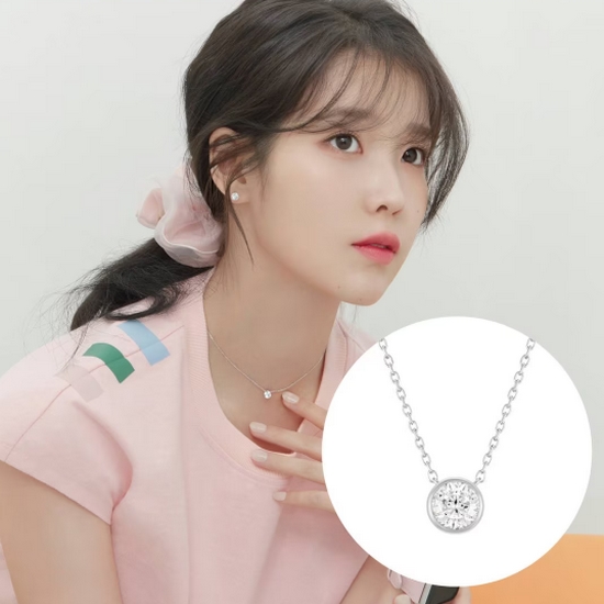 제이에스티나 WHITEMOND 목걸이 JJLJNQ1BS300SW420이미지입니다. 누르면 해당 게시물로 새창이동합니다.