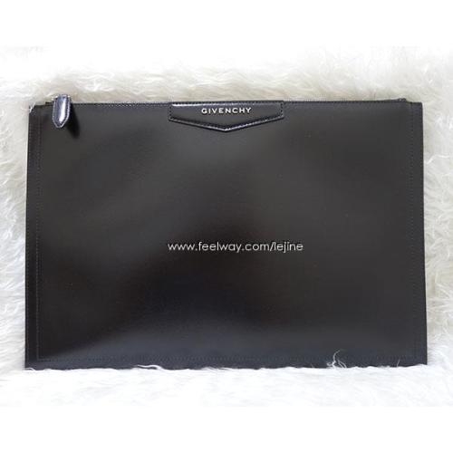  지방시 GIVENCHY  안티고나 블랙 레더 클러치백