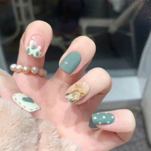 민트 하트 붙이는 네일팁 24tips