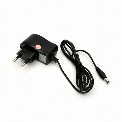 �Ŀ��� 5V 1A ������ �����