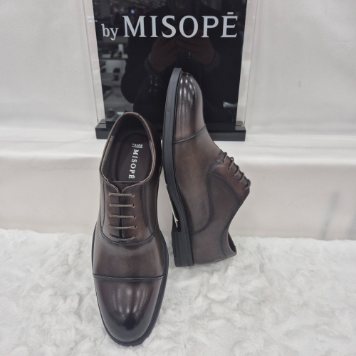 �̼��� ���� By ���� ��Ʈ����Ʈ �� �������� 122HT411DZ202 DBROWN 2 JJ