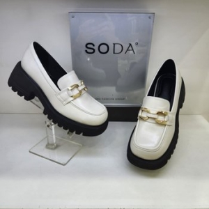 소다 여성 메탈장식 6센치굽 플랫폼 로퍼FLF403FL35_이미지