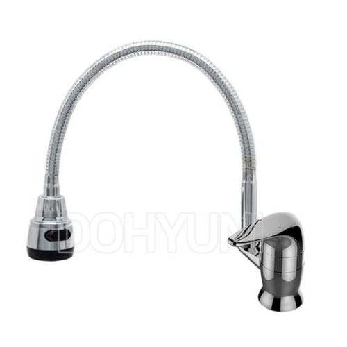 로얄앤컴퍼니 대붙이자바라싱크수전 RKS220