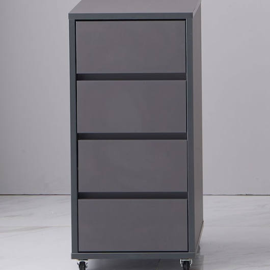 ���ΰ��� ���� �̵��� 4�� ������ 300