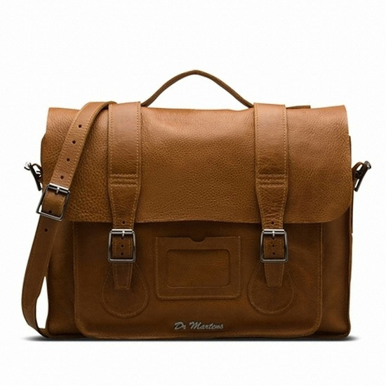 닥터마틴 15 Leather satchel 사첼백 AB004222