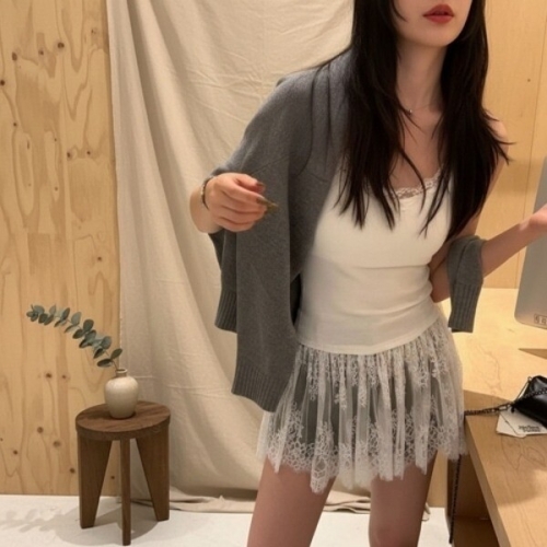 패플 다잇템다잇템 여성 레이스 코디 미니멀리즘 프릴 나시_2458201