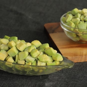 웰루츠 냉동 아보카도 다이스 1kg_이미지