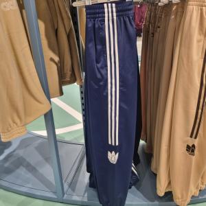 �Ƶ�ٽ� �������� Ʈ������ ĳ�־� Ʈ���̴� ���� JL8402