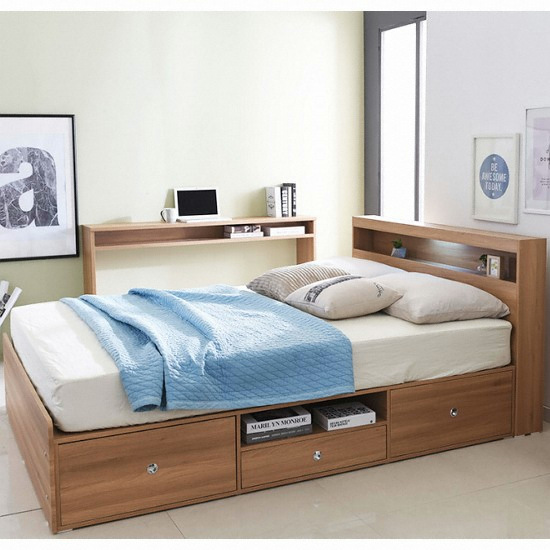 �������� �� 4�� ���� LEDħ�� SS