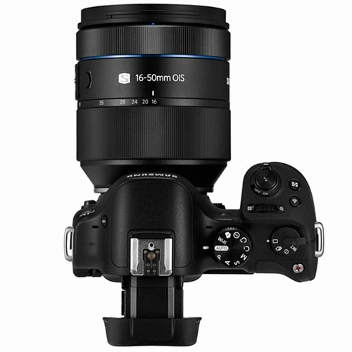 �Ｚ���� NX30 �ٵ�