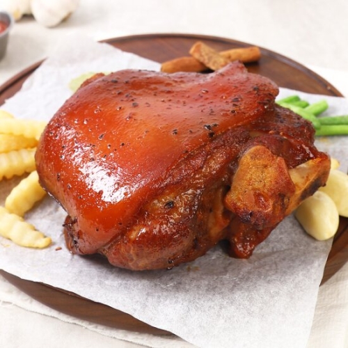 옐로우팜 오늘의 돼지 독일식 통족발 슈바인학센 700g (2개)_이미지