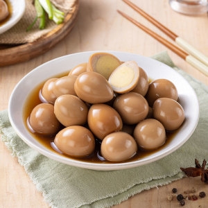 푸드앳홈 일상 실속형 메추리알 장조림 1kg (4개)_이미지
