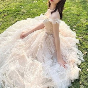 교복몰 골드 레이스 웨딩촬영 피로연 이브닝 드레스. WFGQV6N