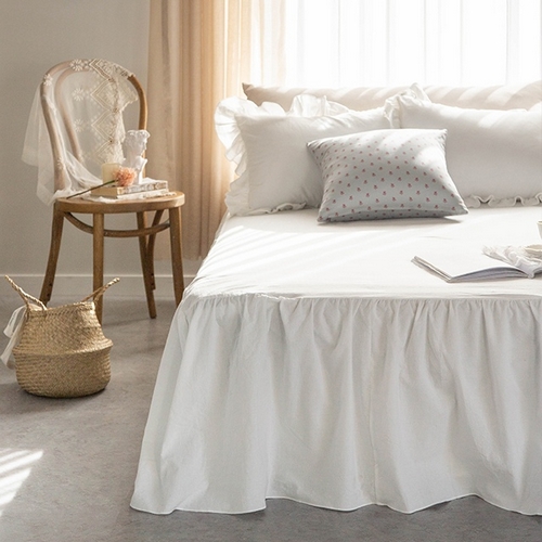 데코뷰 프렌치 프릴 워싱 침대스커트이미지입니다. 누르면 해당 게시물로 새창이동합니다.