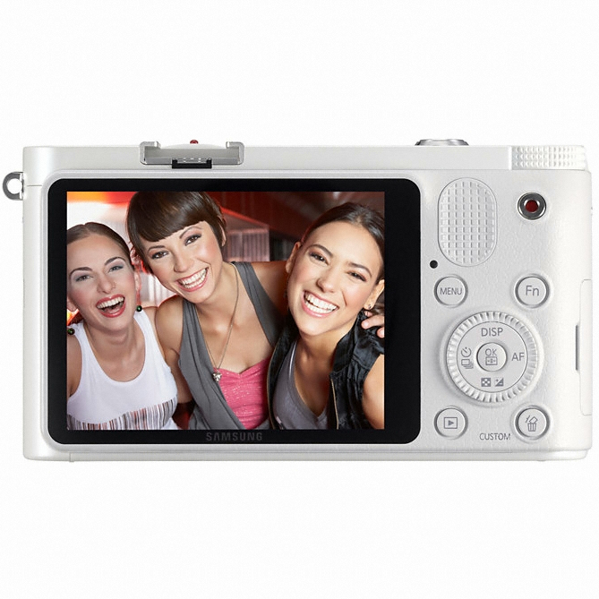 �Ｚ���� NX1100 ���Ʈ