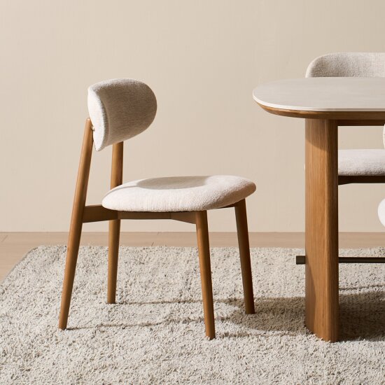 이니스 패브릭 식탁의자