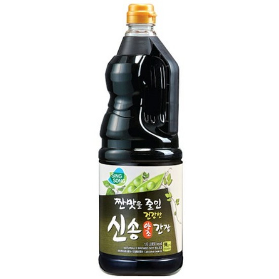 신송식품 짠맛을 줄인 건강한 양조간장 900ml (2개)