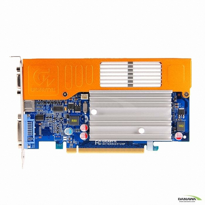 GIGABYTE ������ 8400GS(G98) Over 512MB Screen-Cooling