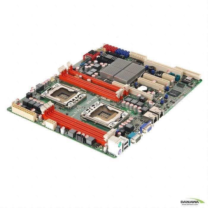 ASUS Z8NA-D6 ���̺���