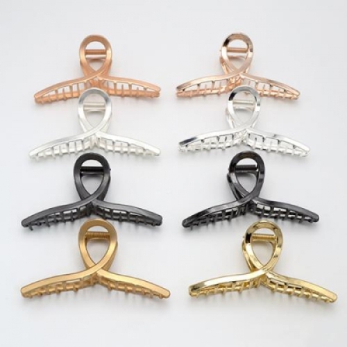 PN0104B 메탈 꼬임 집게핀 메트 실버이미지입니다. 누르면 해당 게시물로 새창이동합니다.