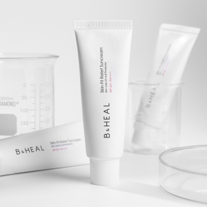 비앤힐 스킨 핏 릴리프 트라넥삼산 기미선크림 50ml (1개)_이미지