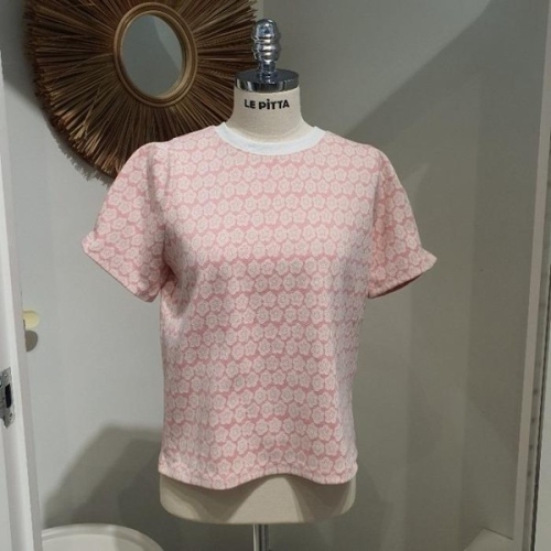 HC06 국내생산 플라워 자가드 반팔 티셔츠핑크 L272BTS405