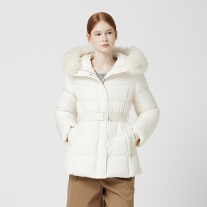 씨씨콜렉트 여성 폭스퍼 벨티드 하프 다운 패딩점퍼 C254PSG186이미지입니다. 누르면 해당 게시물로 새창이동합니다.