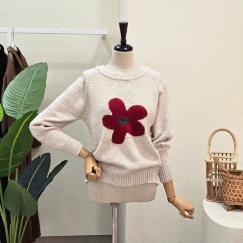 포커스 센터 플라워 라운드 니트 FW5K3KT32196