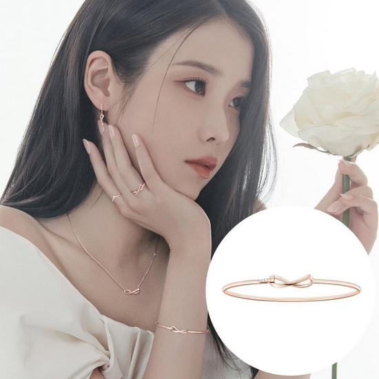 제이에스티나 ETER 14K 뱅글 <b>팔찌</b> JJERBQ3BS659R45H0