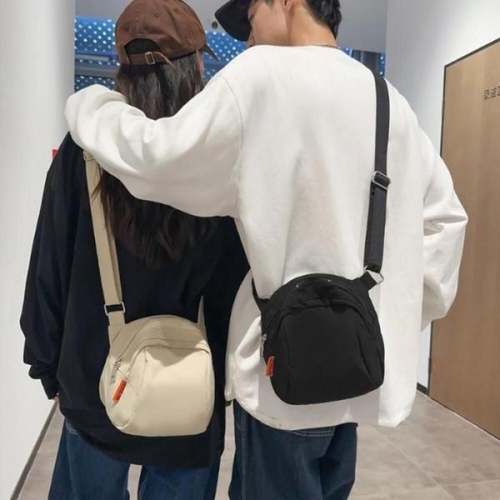 라일리 Rly 데일리 가벼운 지퍼포켓 캐주얼 빈티지 미니 크로스백 S12758843