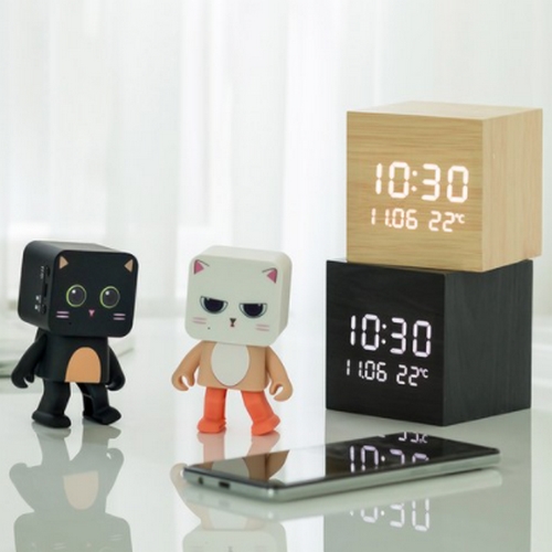 지성아이엔씨 플라이토 ㅤ우드 큐브 플러스 LED 탁상시계 + 댄싱 스피커_이미지