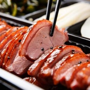 옐로우팜판매농업회사 참나무칩 훈연 훈제오리 슬라이스 200g (6개)_이미지