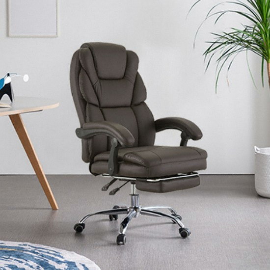 �������� �ٴϿ� ��Ŭ���̳� ħ���� ����