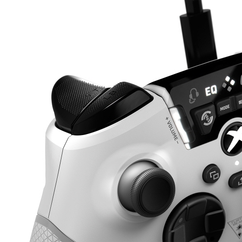 XBOX RECON 유선 컨트롤러 화이트_이미지