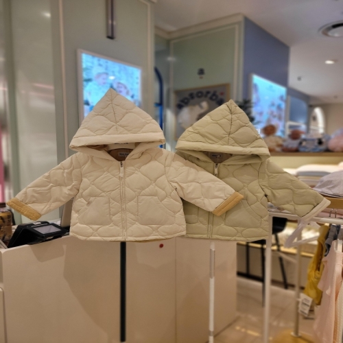 ���Ƿ���F&C �мҹ� 1 �����ٿ����� AZ5-23181 ����/ 90120