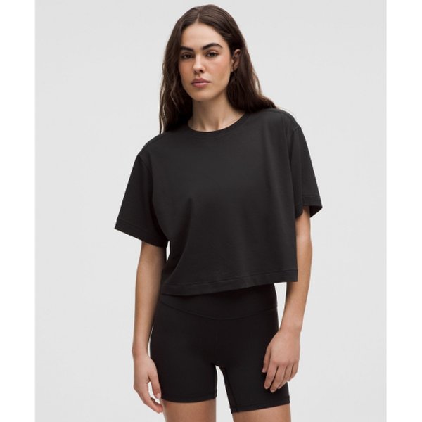 ��緹�� LULULEMON �� ��� ��ư ũ�� Ƽ���� BLK 5732534