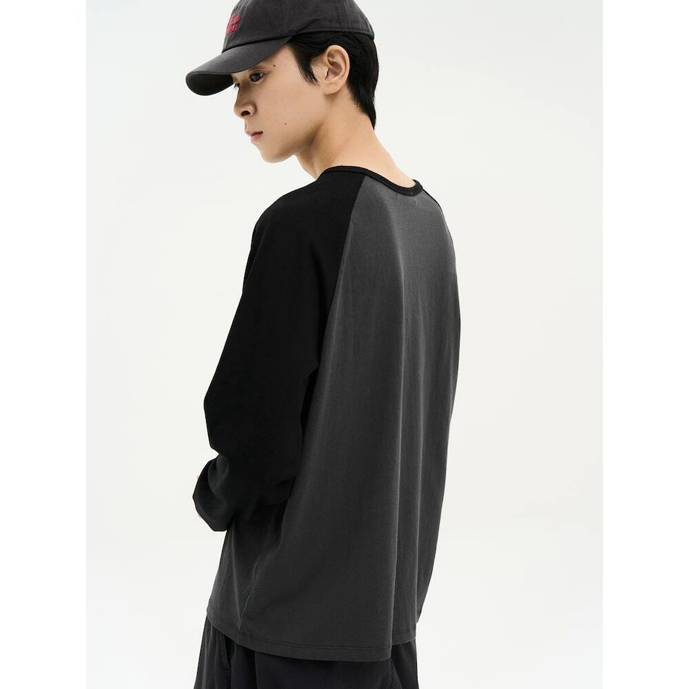 에잇세컨즈 컬러 블록 래글런 티셔츠 블랙 456841SS15