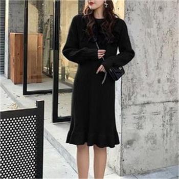 오노마 ONM 프릴 라운드넥 골지 롱 원피스 여리여리한 프릴 효과 S8117675