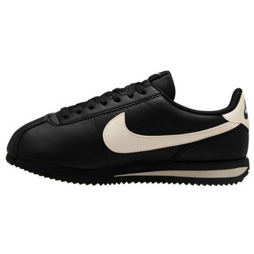 나이키 코르테즈 DN1791-006이미지입니다. 누르면 해당 게시물로 새창이동합니다.