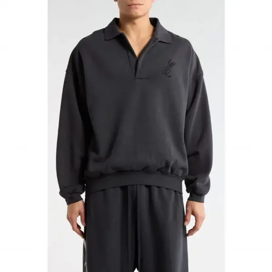 에센셜 Fear of God Essentials 피어 오브 갓 자수 클래식 코튼 플리스 폴로 스웨트셔츠 7573224이미지입니다. 누르면 해당 게시물로 새창이동합니다.
