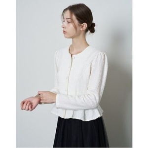 에브리데이 페미닌 프릴 라인 긴팔 블라우스 EB3BA046D