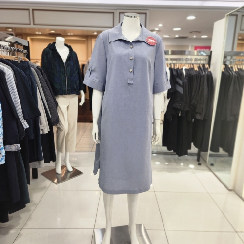 요하넥스 배색 스티치 셔링 원피스 Z5B5D201-1 043 39562_Z5B5D2011043_이미지