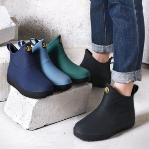 포맨 남성용 앵클장화 작업화 5컬러 레인부츠 겨울용추가 W9C03DF이미지입니다. 누르면 해당 게시물로 새창이동합니다.