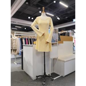 ���� SHERIN U-NECK FLARED KNIT DRESS OP-6133