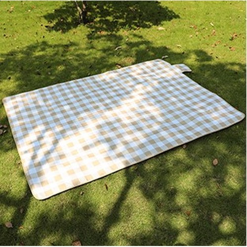 쿠팡 코멧 아웃도어 방수 피크닉 매트 체크베이지 (145x200) (2개)