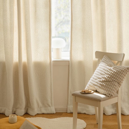 바자르 허그미 양털 누빔 방한 방풍 커튼