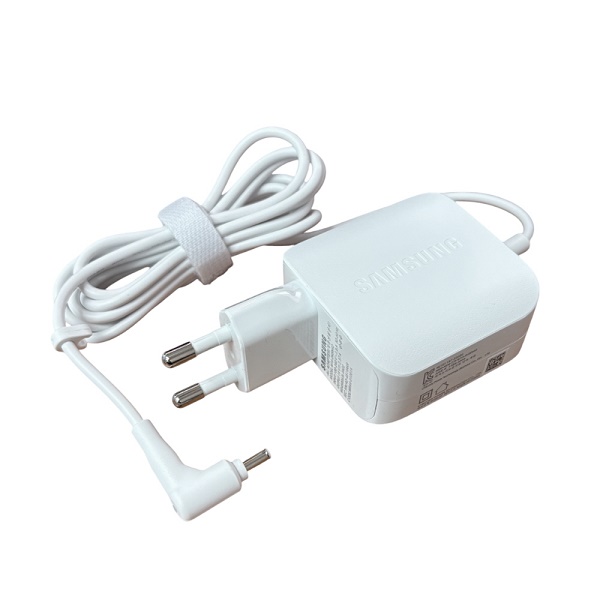 삼성전자 45W AD-4519AKR 노트북 어댑터