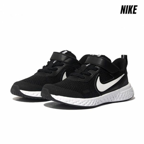 ����Ű ����ŰŰ�� ����Ű  NIKE  REVOLUTION ������� 5  PSV  BQ5672